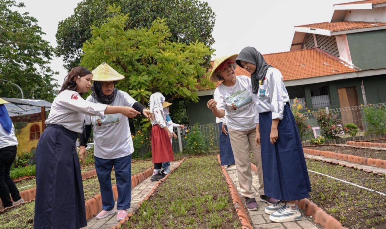 BRI Raih Penghargaan atas Peran Nyata dalam Urban Farming dan Pemberdayaan Perempuan lewat Program BRInita