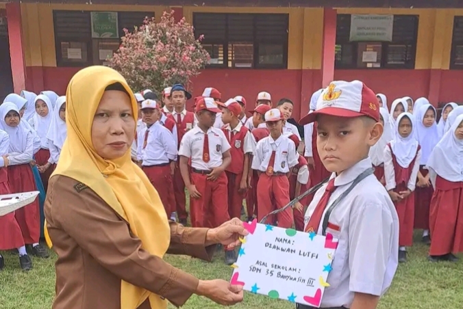 103 Murid Baru Ikuti MPLS di SMPN 5 Banyuasin III, Dihadiri Kadisdikbud