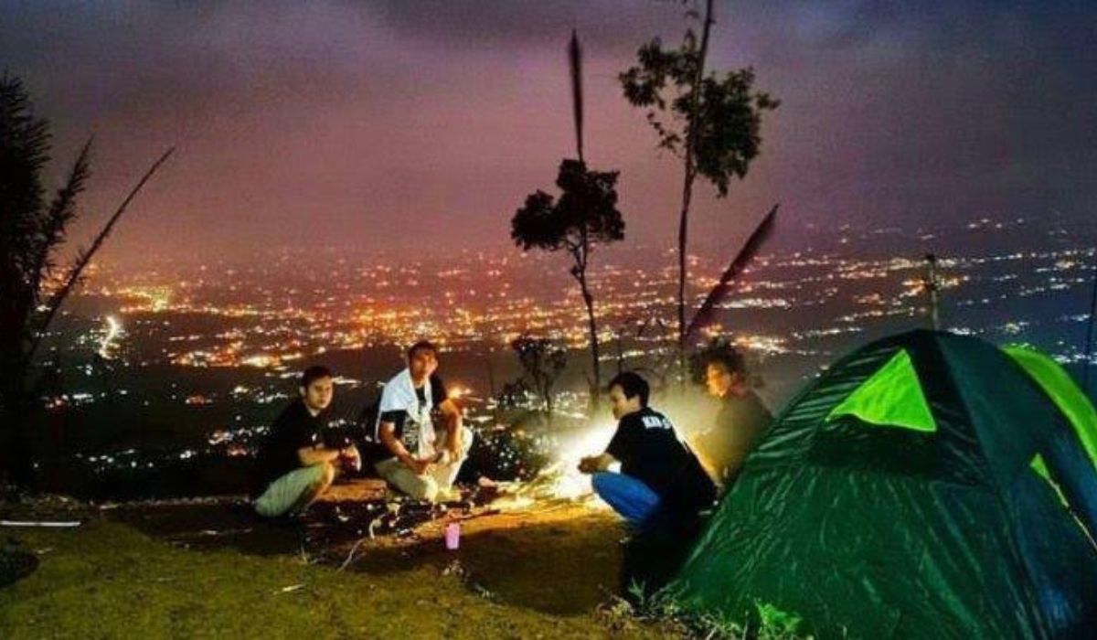 Cocok Buat Camping, Intip Pesona Puncak Jamiaki, Tempat Wisata Alam di Ciamis yang Indah dan Menyejukkan