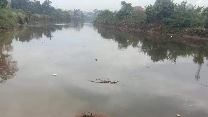 Jasad Ibu dan Anak Mengambang di Sungai Gegerkan Warga