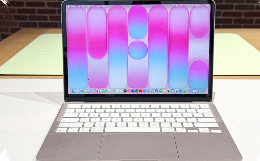 MacBook Neo Jadi Produk Apple Paling Ramah Lingkungan, 60% Material Daur Ulang Jadi Sorotan