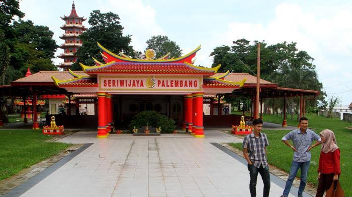 Banyak yang Nggak Tahu, Ternyata Begini Fakta dan Sejarah Pulau Kemaro Palembang