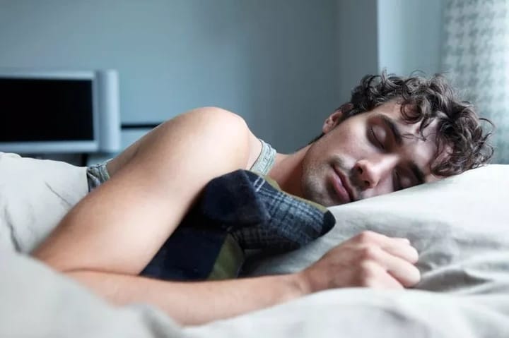 Rahasia Tidur Nyenyak: Aroma Pasangan Ternyata Setara Obat Tidur Melatonin!