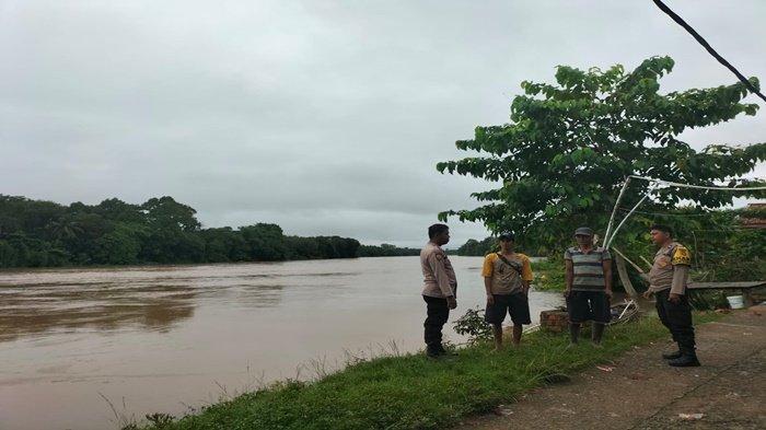 Polisi Imbau Warga Ogan Ilir Waspadai Peningkatan Debit Air Sungai Ogan