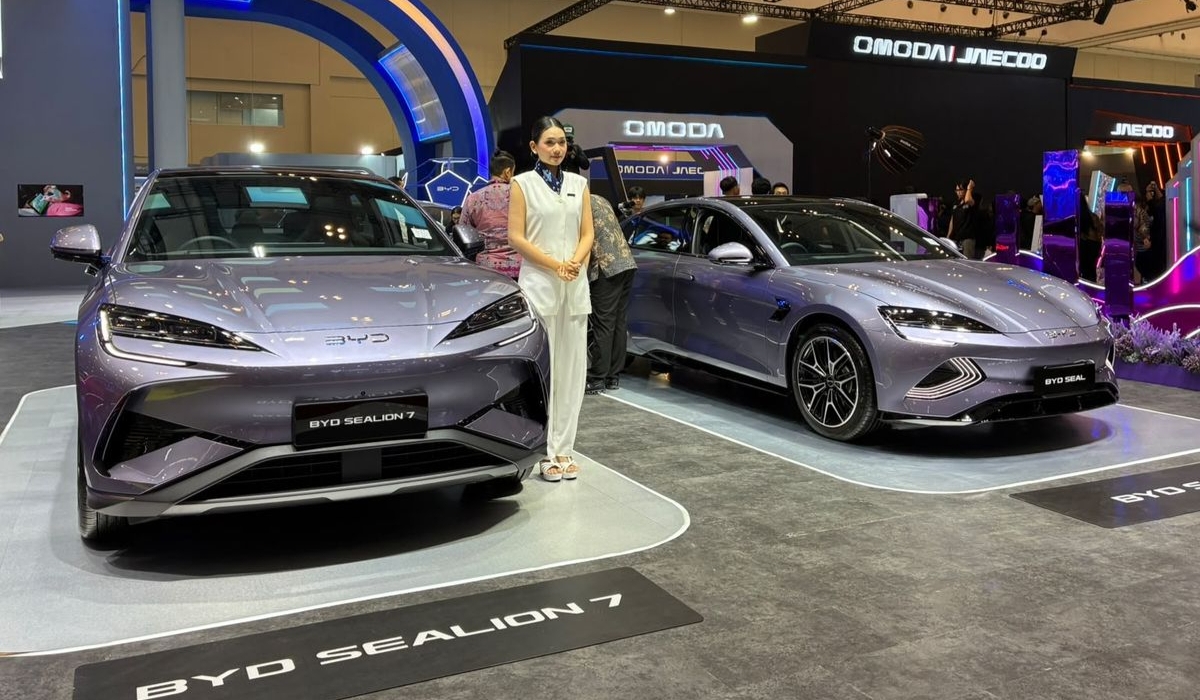 BYD Optimistis GIIAS 2026 Dongkrak Penjualan, Teknologi Dual Mode Jadi Andalan Meski Ada Wacana Pajak EV