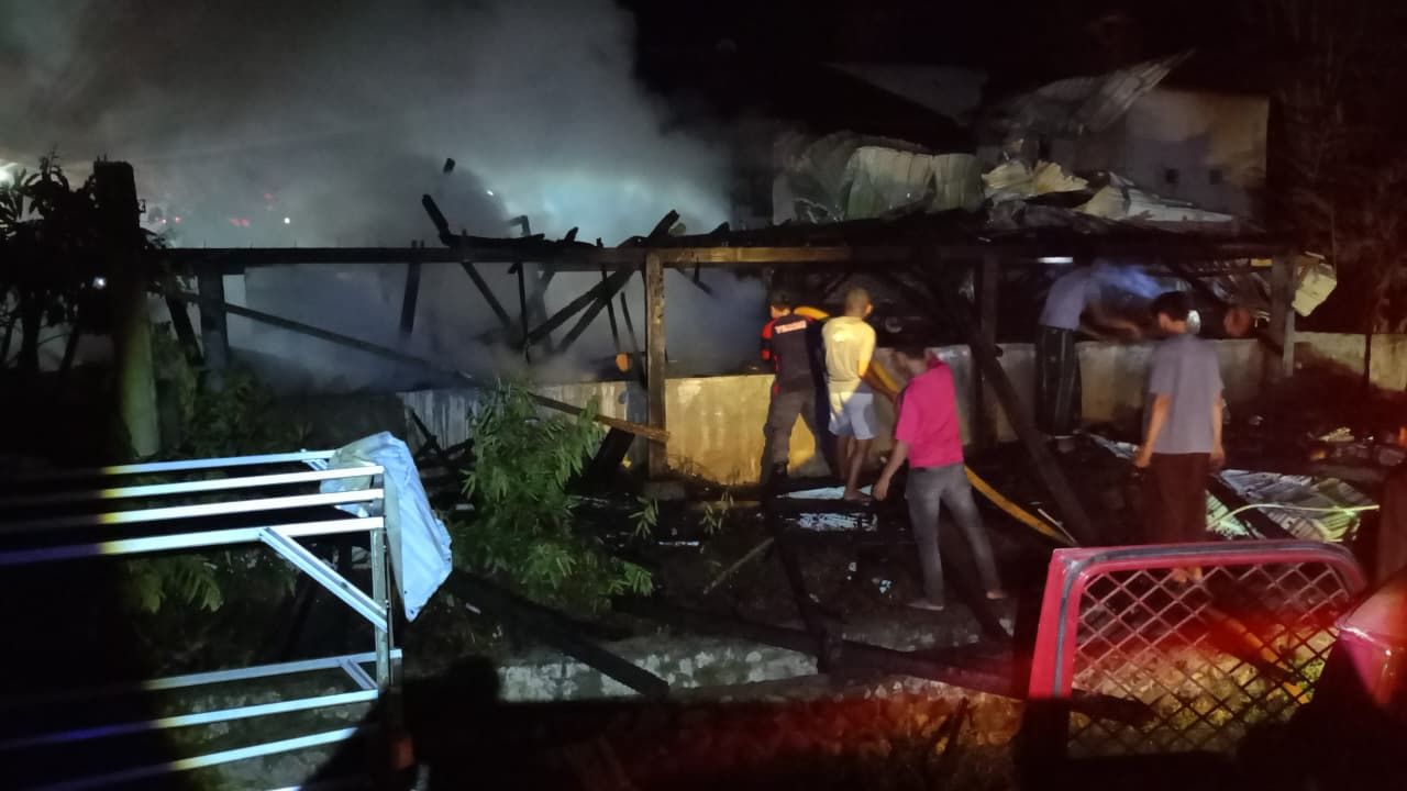 Pondok Pesantren Darul Hufadz di Muara Pinang Terbakar, Dua Bangunan Ludes