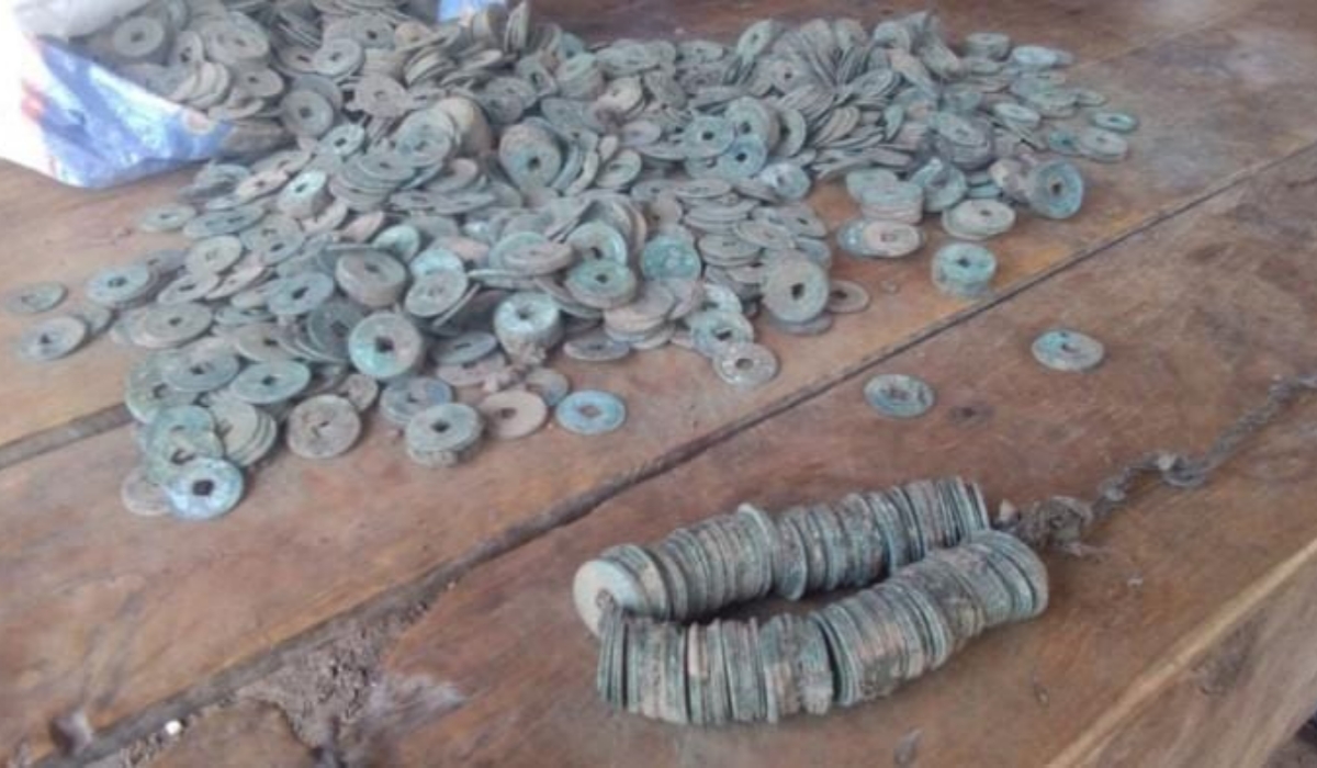 Penemuan Koin Uang Kuno di Desa Ngadirejo, Kabupaten Madiun, Menyulut Keprihatinan Terhadap Warisan Majapahit