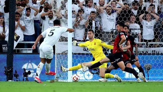 Real Madrid Tumbangkan Mallorca 3-0, Siapkan Laga Panas El Clasico di Final Super Spanyol