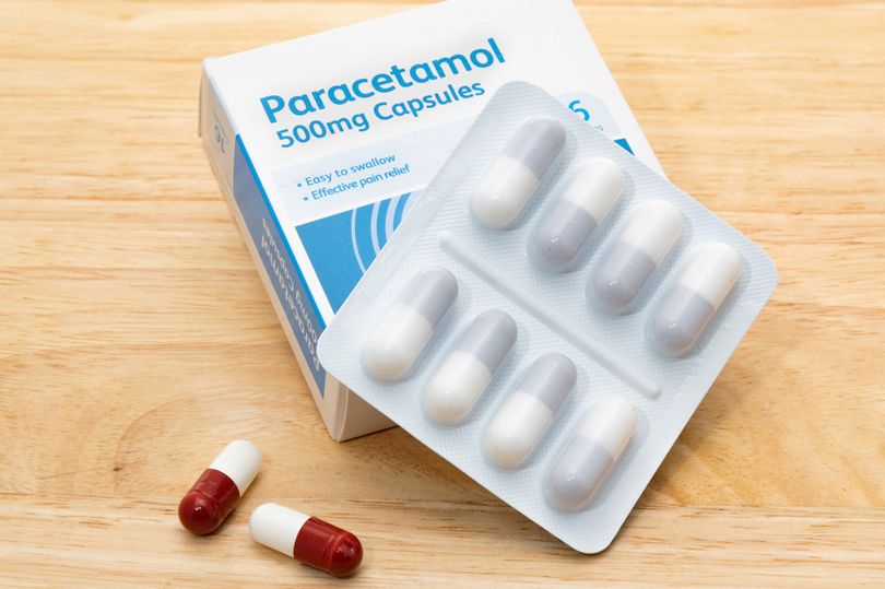 Benarkah Paracetamol Sebagai Obat Aman? Studi Baru Ungkap Risiko Serius bagi Lansia