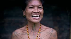 Menjelajahi Kekuatan dan Kebudayaan Tradisi Gigi Runcing Suku Mentawai, Ini Penjelasanya