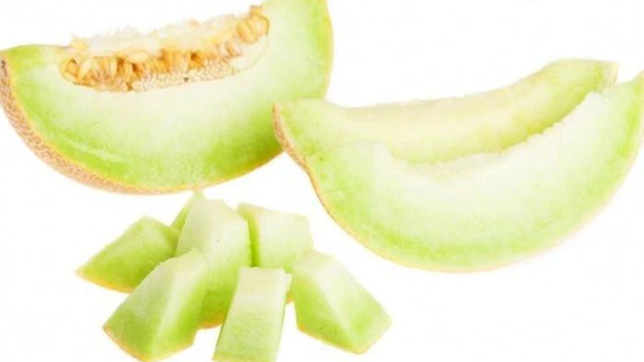 Mengatasi Asam Lambung dengan Melon: Solusi Alami untuk Kesehatan Lambung