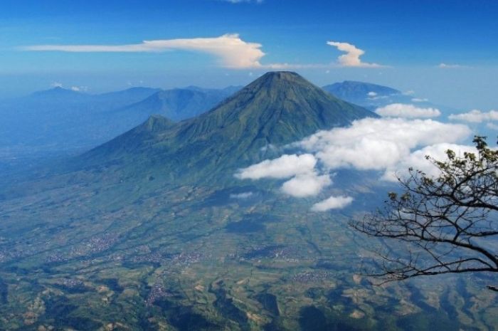 Pengalaman Mistis Pendaki Gunung Merbabu, Yogyakarta: Diterpa Kabut dan Suara-Suara Aneh