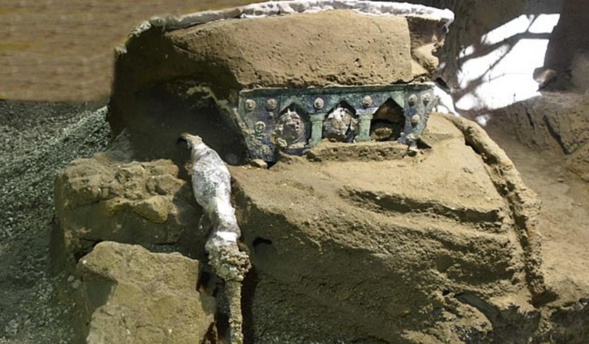 Penemuan Kereta Kuda Kuno di Pompeii: Temuan Langka dari Era Romawi