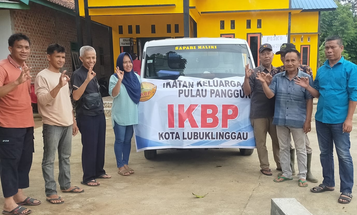 Ikatan Keluarga Besar Pulau Panggung Musirawas, Salurkan Bantuan ke Korban Banjir