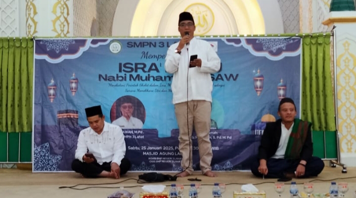 SMPN 3 Lahat Peringati Isra Mi’raj 1446 H di Masjid Agung Pasar Lama