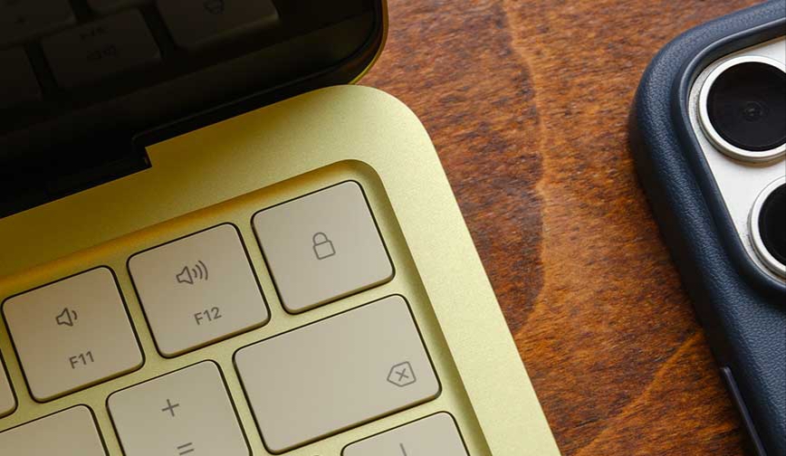 Rilis MacBook Pro Terbaru Terancam Mundur ke 2027, Krisis Chip Jadi Biang Keladi
