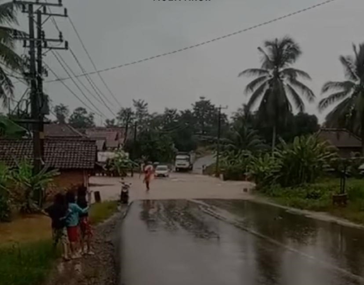 Sungai Musi Meluap, Jalinteng Sekayu-Betung Tergenang! Begini Kondisi Terbaru