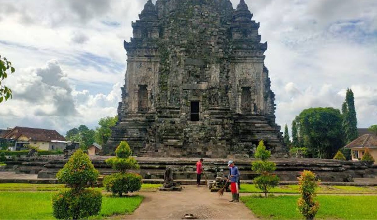 Candi Kalasan: Keindahan Seni Pahat Kuno di Abad ke-8