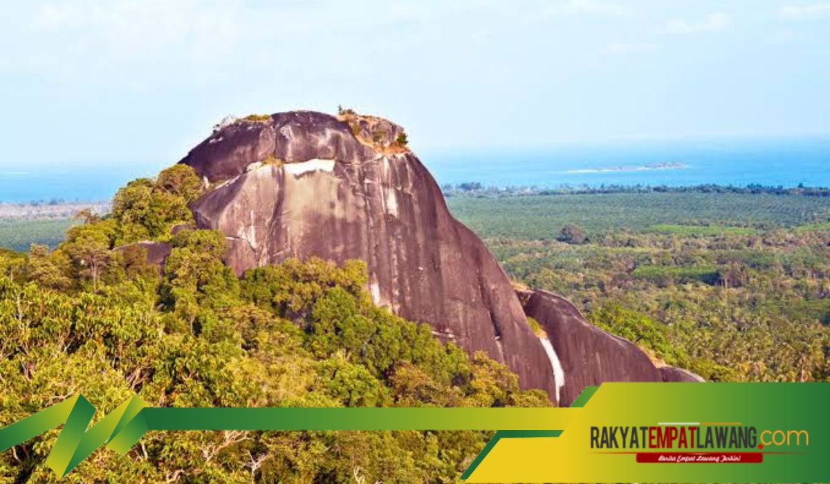 Batu-Batu Aneh di Pegunungan Pulau Belitung: Keajaiban Alam yang Menarik Perhatian