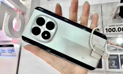 Layar Super Cerah POCO M8 Pro Jadi Andalan, Tembus 3.200 Nits