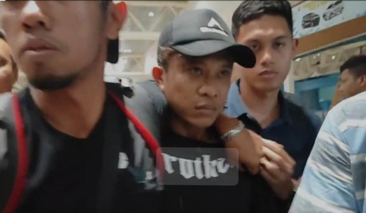 Usai Bersembunyi Di Padang, Otak Pembunuhan Pegawai Koperasi Tiba di Palembang, Antoni Diamankan 