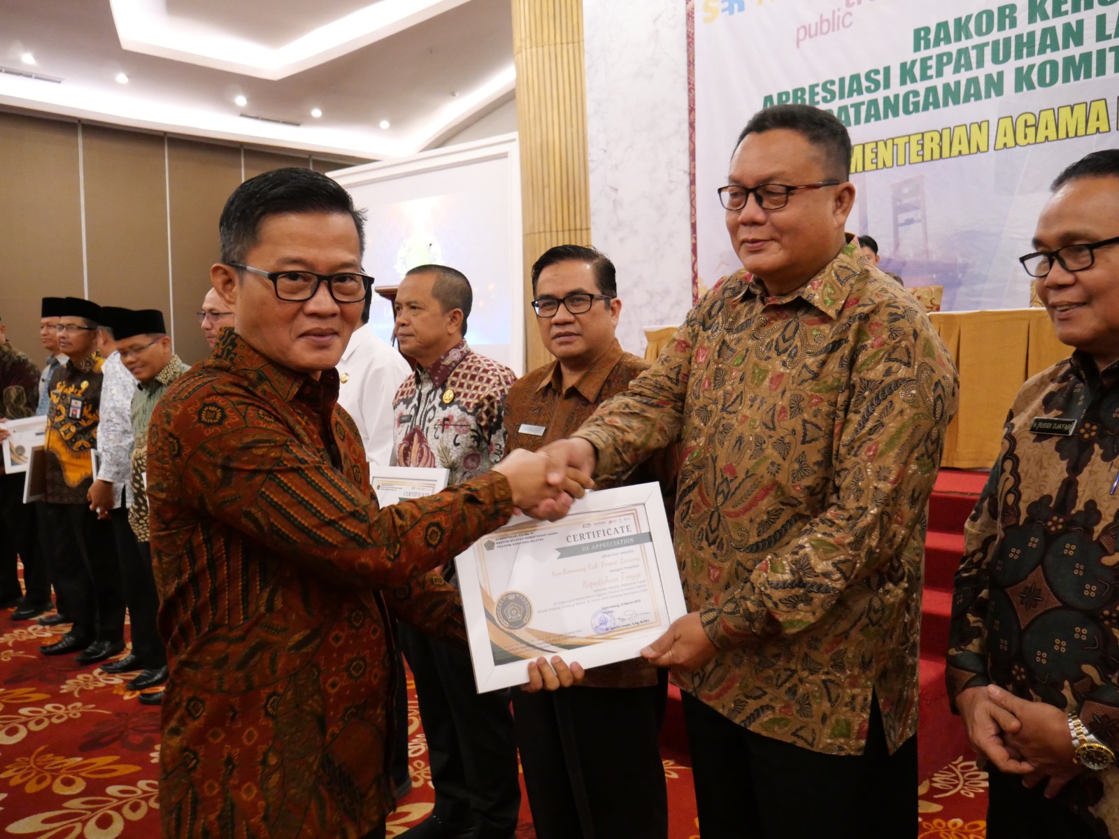 Kemenag Empat Lawang Terima Penghargaan dari Kakanwil Provinsi Sumatera Selatan