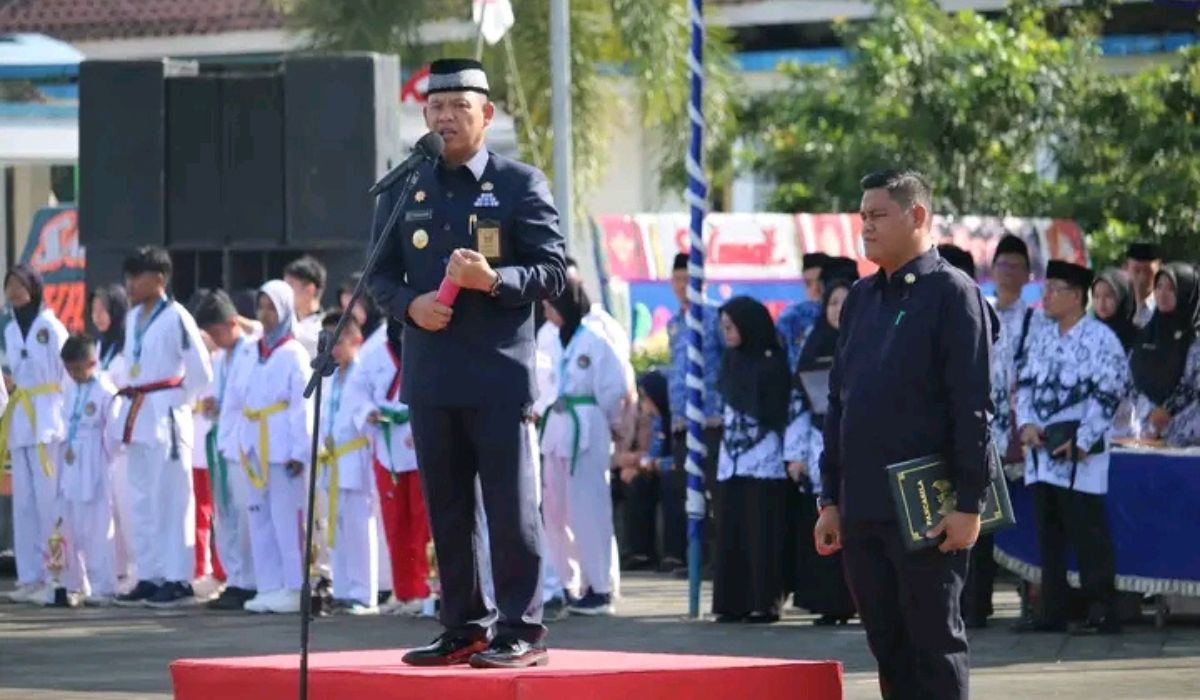 Peringatan Hari Pendidikan Nasional 2024 Upacara Di Gelar Dengan Semangat Pj Bupati Bacakan Amanat Mentri