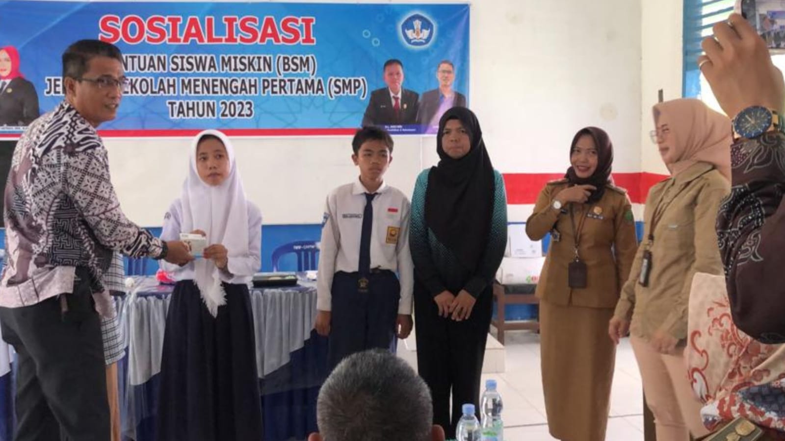 HORE! 500 Siswa SMP Di Kabupaten Empat Lawang Terima BSM Rp 500 Ribu