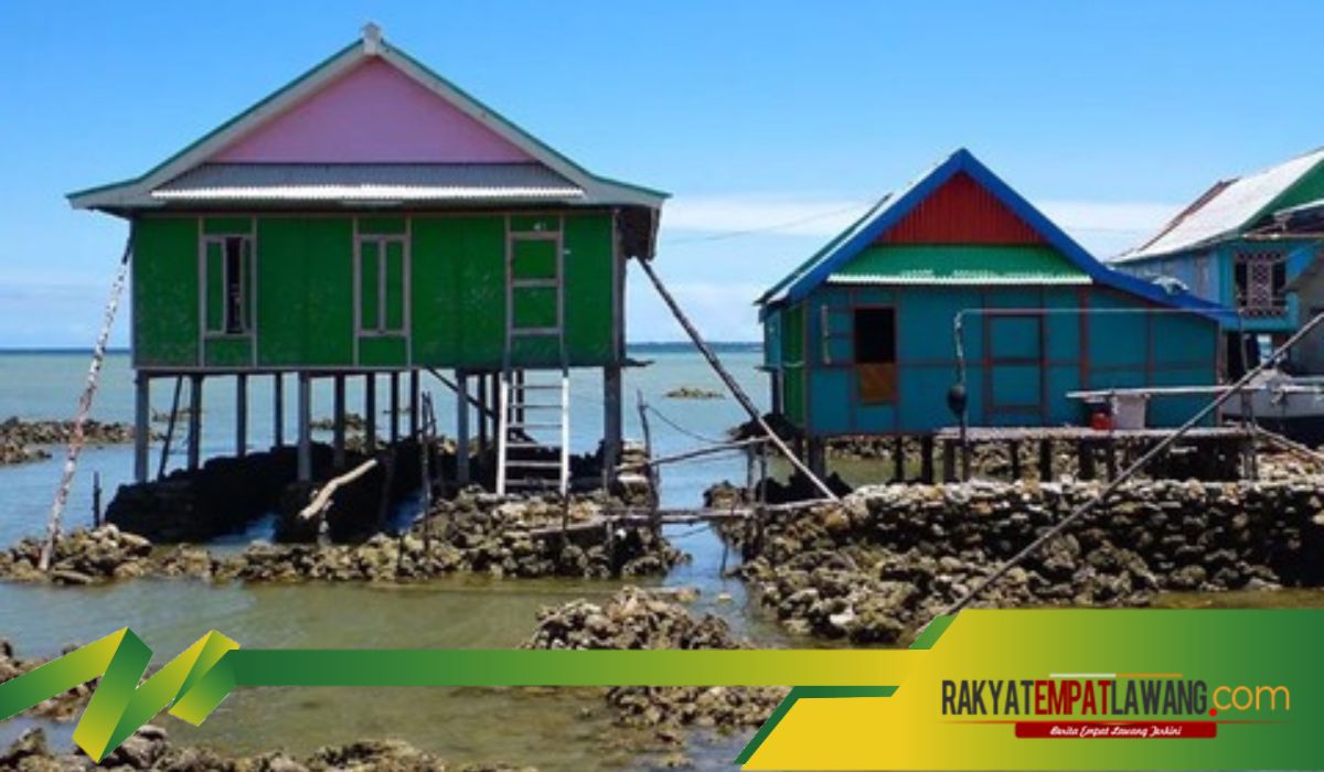 Mengulik Rumah dengan Pondasi Terumbu Karang di Pulau Bungin: Warisan Nenek Moyang yang Unik