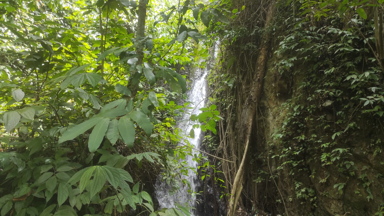 Ayek Kaso, Air Terjun di Desa Gunung Meraksa Lama