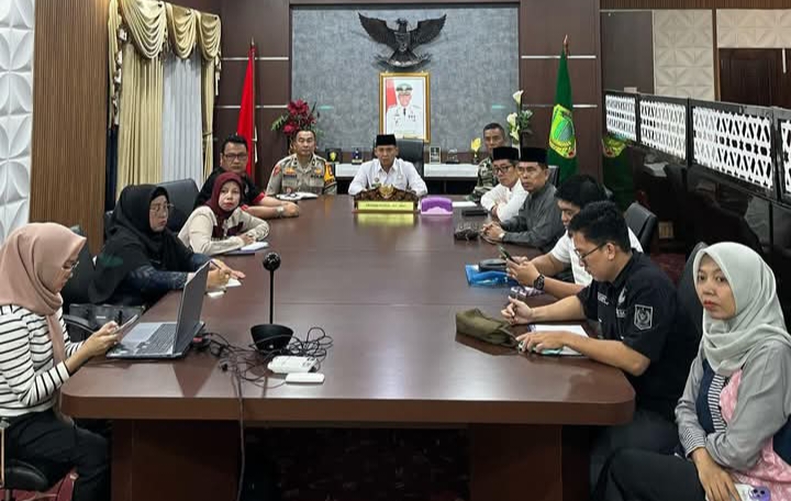 Pj Bupati Empat Lawang Ikuti Rakor Daring Terkait Pilkada Ulang dan PSU 2024