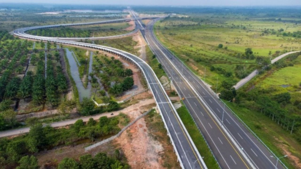 Lahan Gambut Jadi Kendala Utama Pengerjaan Tol Jambi-Palembang