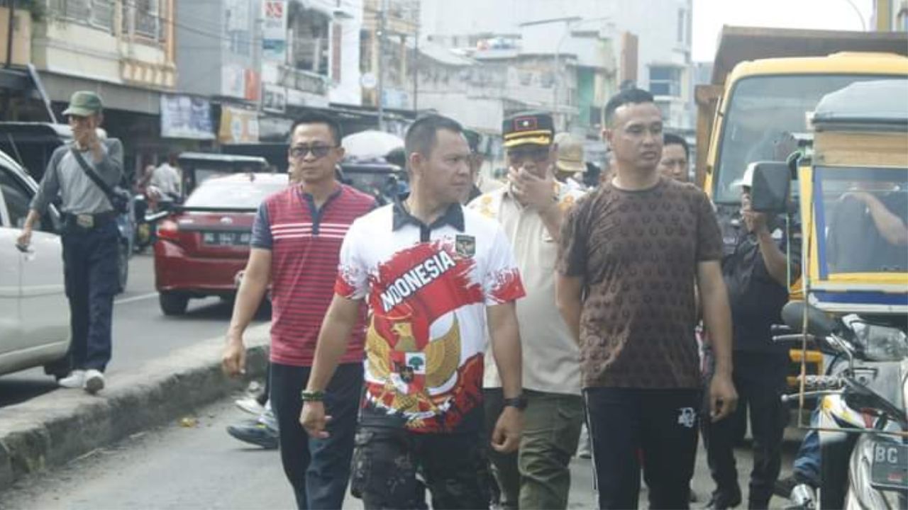 Fauzan Khoiri Pimpin Survei Pembersihan di Sekitar Pasar Tebing Tinggi