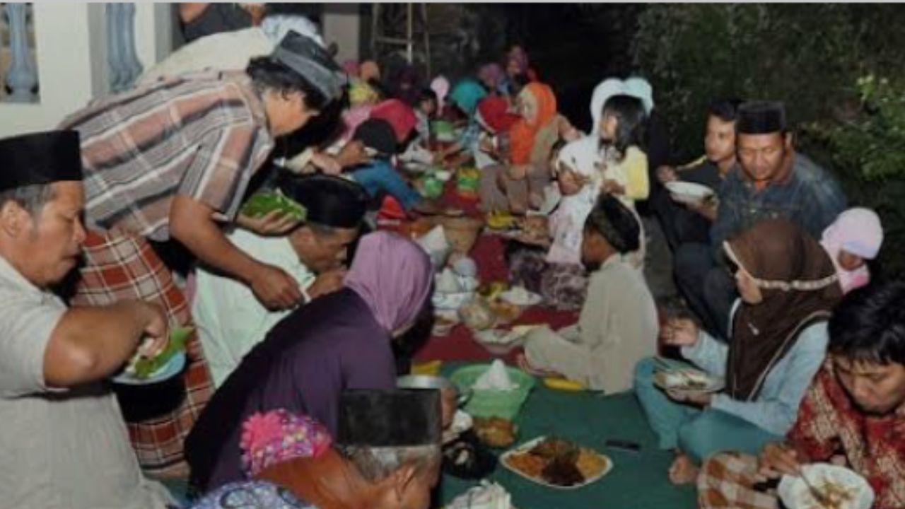 10 Tradisi Menyambut Ramadhan di Tanah Jawa, Cek Nomor Delapan Ada Apa?