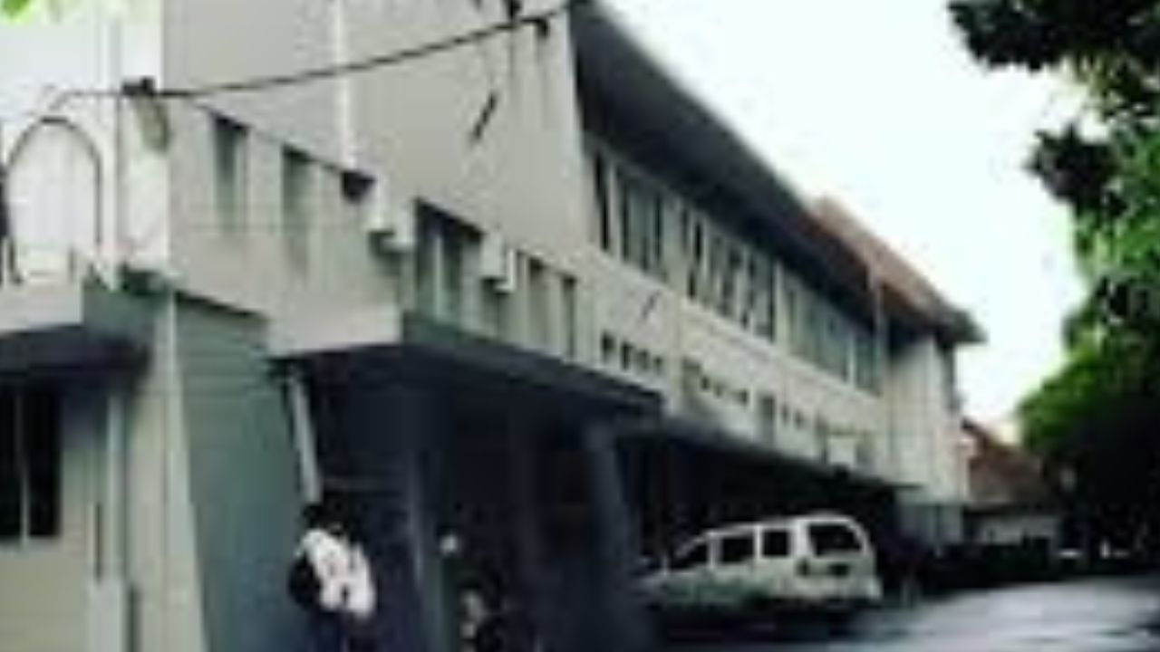Misteri di Balik Sejarah SMA St. Aloysius Bandung, Bangunan Horor Peningggalan Belanda