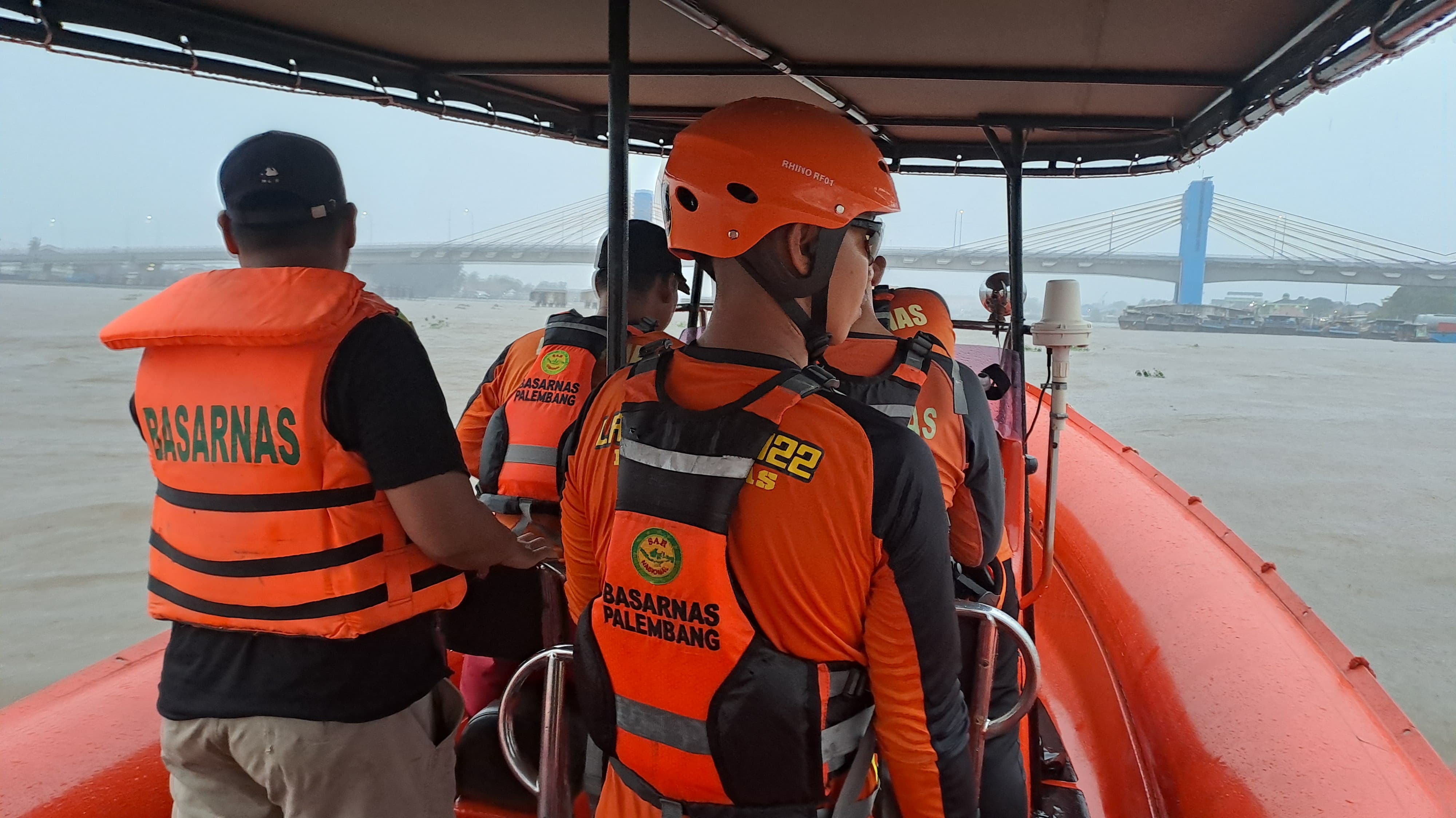 Pelajar SMP di Palembang Hanyut Tenggelam di Sungai Musi, Pencarian Masih Berlangsung