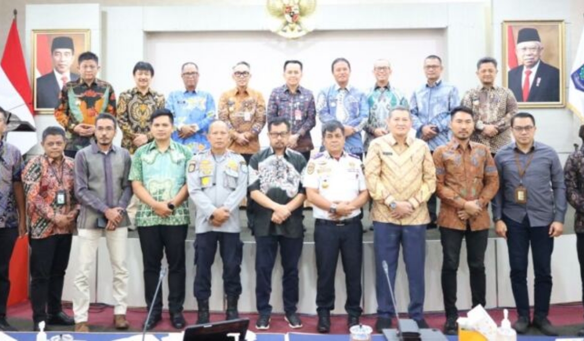 Bandara Gatot Subroto Menjadi Bandara Komersil