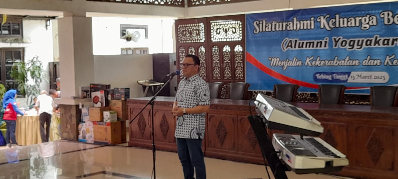 Alumni Yogyakarta Reunian di Rumah Dinas Bupati