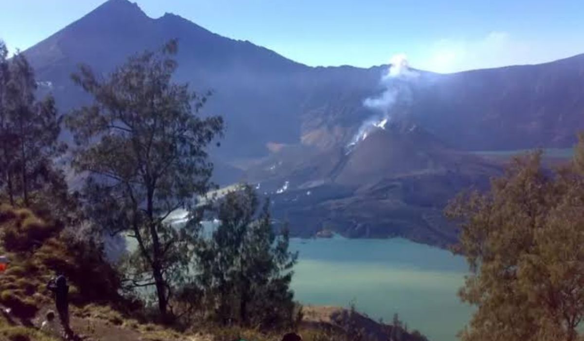 Misteri Jin Islam di Gunung Rinjani Legenda Dewi Anjani dan Jejak Agama Islam di Lombok Terdapat Mata Air Zam 