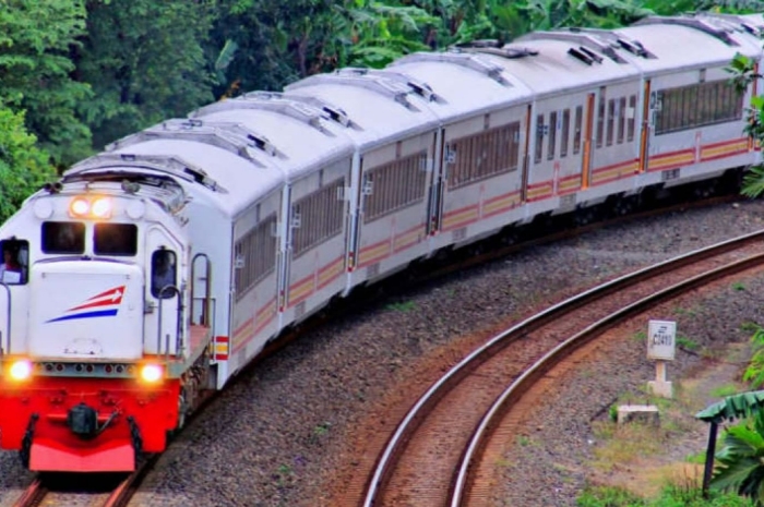 Kisah Kereta Berjalan Tanpa Masinis, Menegangkan ketika Kereta Api Eksklusif Gajayana Jadi Misteri