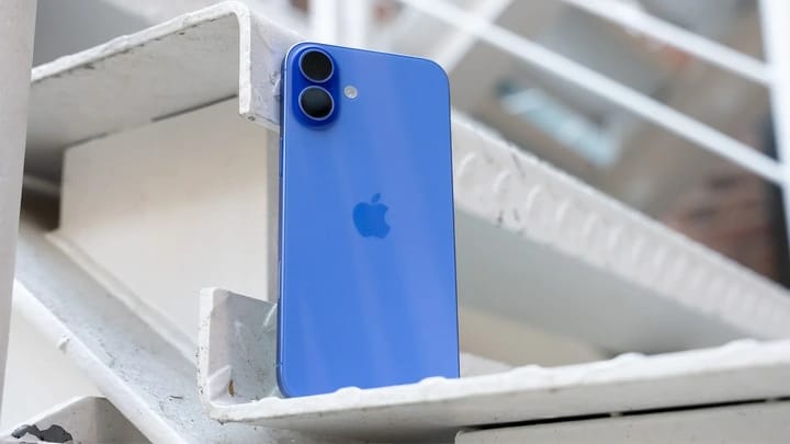 iPhone 16 dan 16 Plus: Apple Perkenalkan Inovasi Baru, Ganti Baterai Jadi Lebih Mudah dengan VoltClip