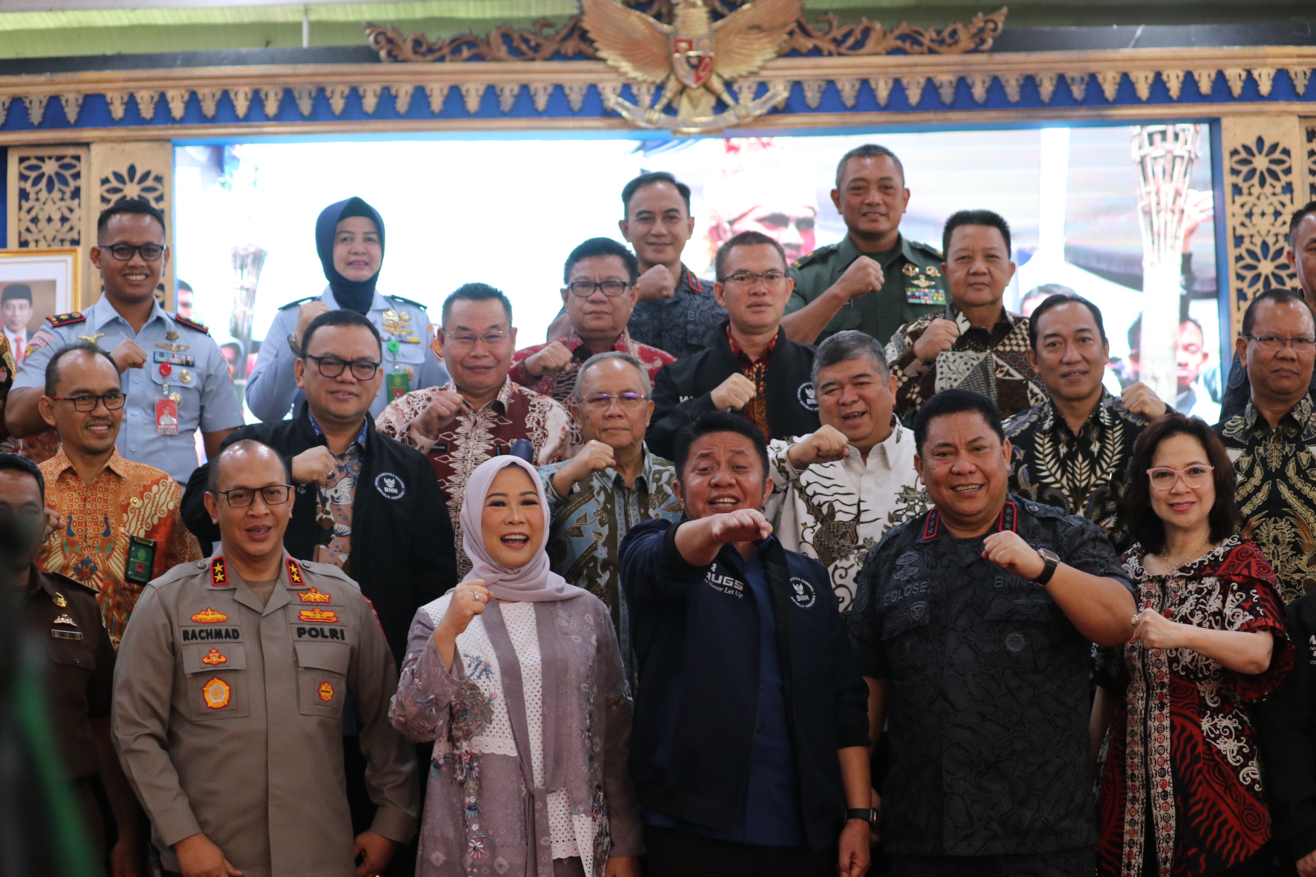 Bupati Bersama Kapolres Hadiri Dialog War On Drugs