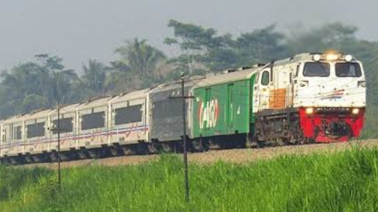 Kisah Kereta Berjalan Tanpa Masinis, Misteri Kereta Api Eksklusif Gajayana: Ketika Ular Besi Berjalan Sendiri