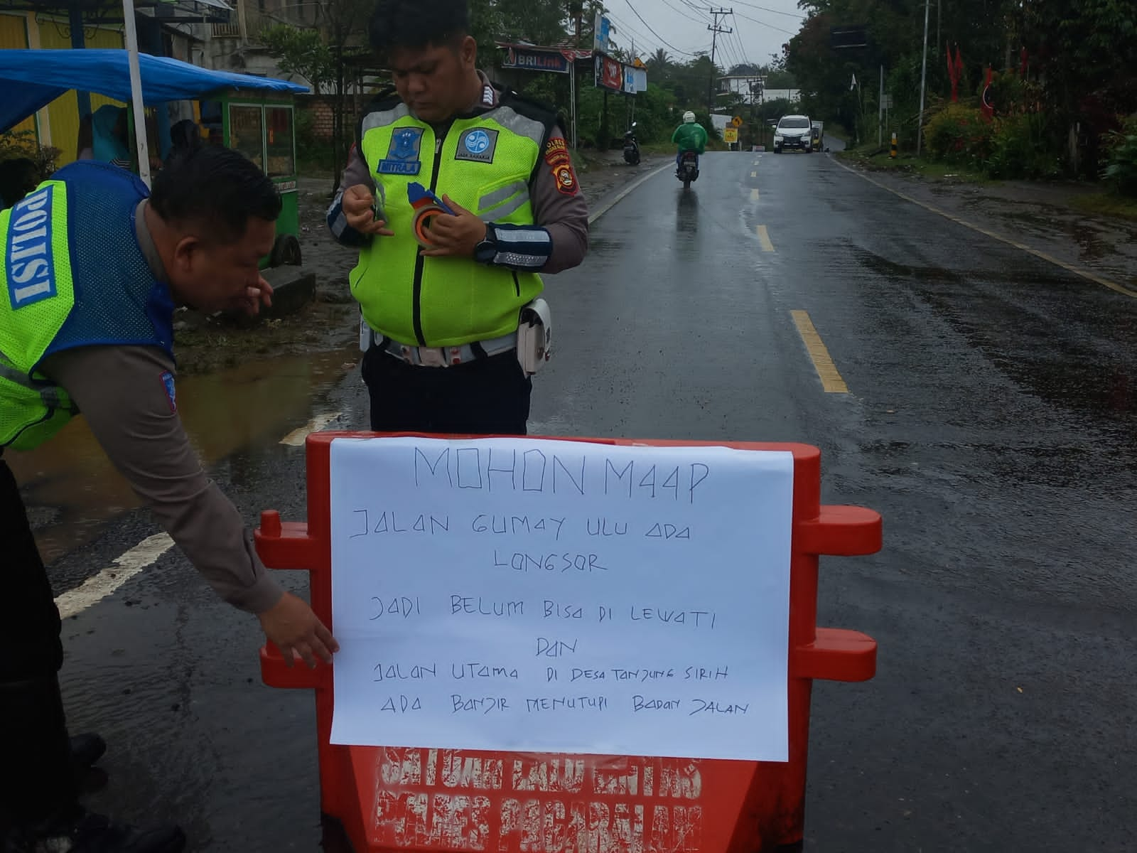 Imbas Banjir Bandang dan Tanah Longsor, Jalur Lalulintas Dialihkan