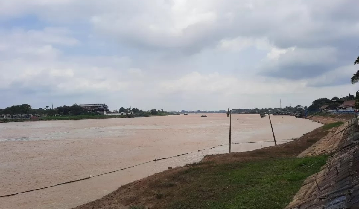 Sungai Batanghari: Keindahan yang Terpancar dari Misteri