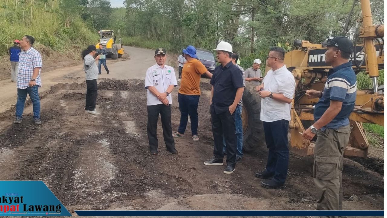 Jalan Rusak 5 Tahun di Empat Lawang Akhirnya Diperbaiki, Warga Sambut dengan Antusias