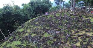 Wow Keren Banget! Ternyata Ini Sejarah Singkat Misteri Situs Gunung Padang Cianjur, Ada Apa?