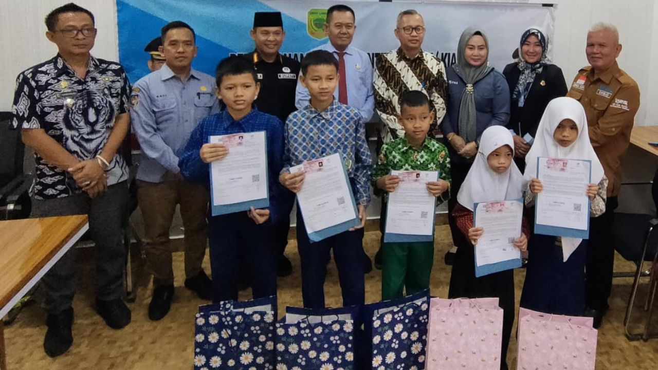 Pemerintah Empat Lawang Bekerjasama dengan Kejaksaan Empat Lawang Salurkan KIA dan Bantuan Anak Yatim Piatu