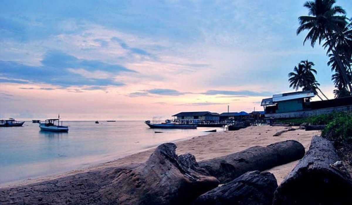 Menyelami Keindahan Kepulauan Derawan: Permata Tersembunyi Kalimantan Timur