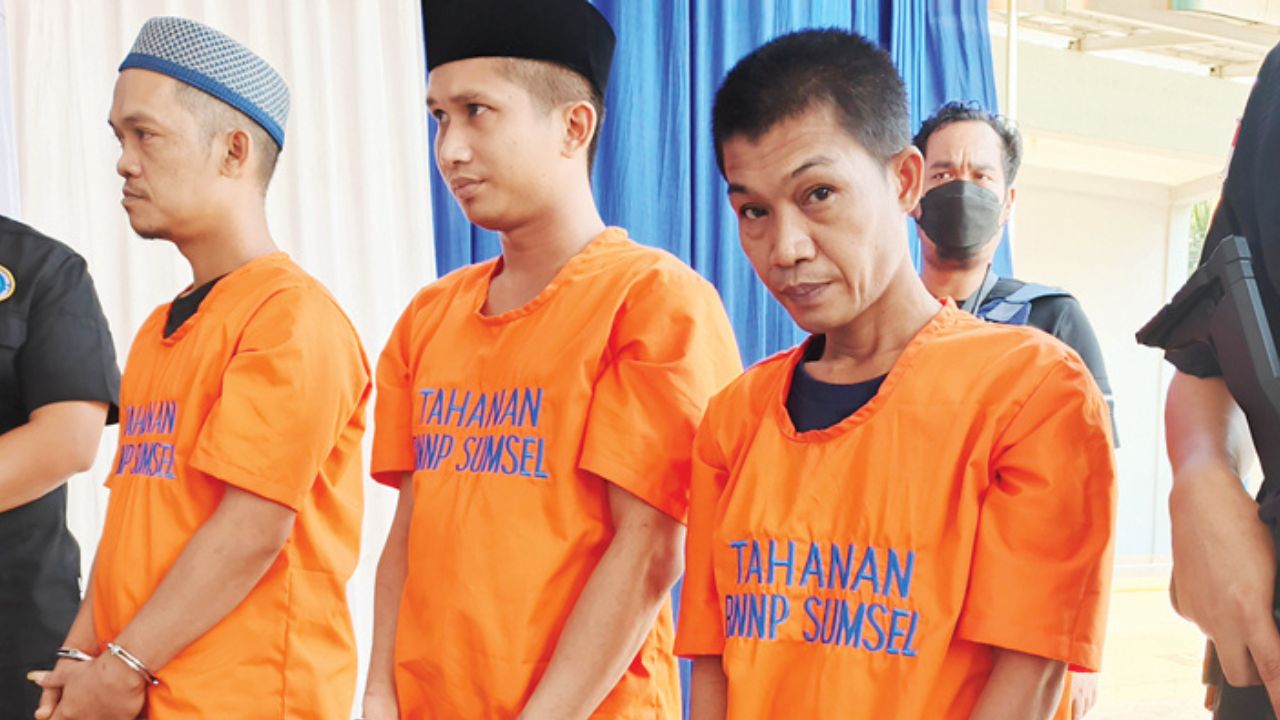 Gudang Narkoba Jaringan Internasional Berkamuflase di Palembang